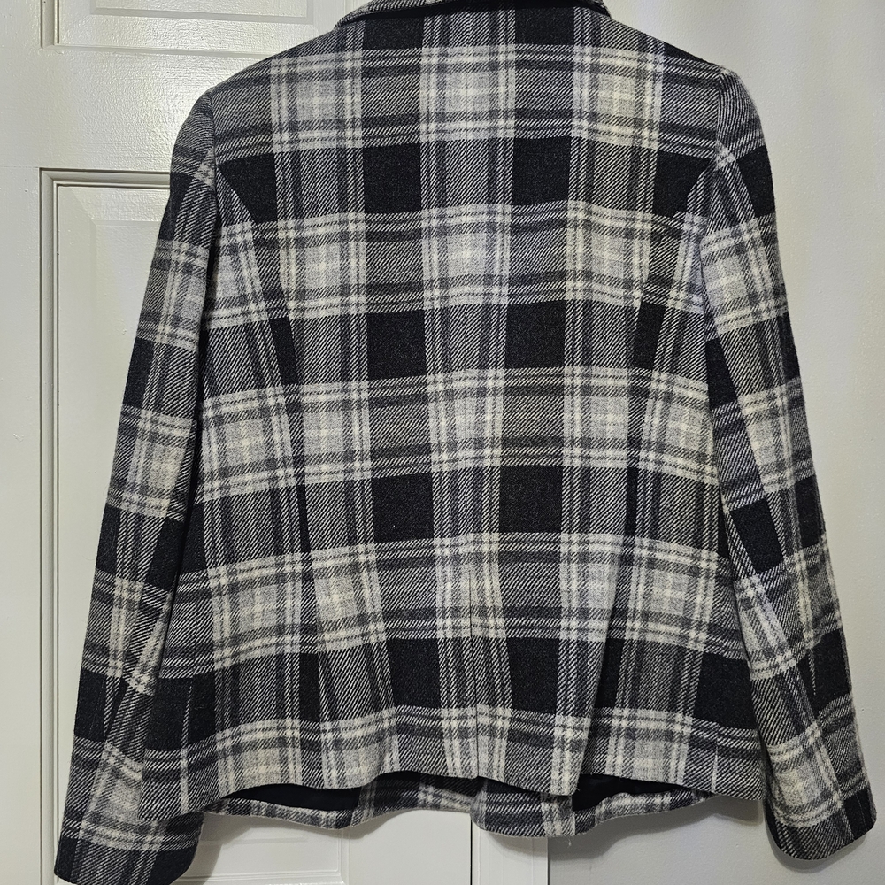 Anne Klein Black and Gray Pea Coat Timeless Style - Picture 3 of 3